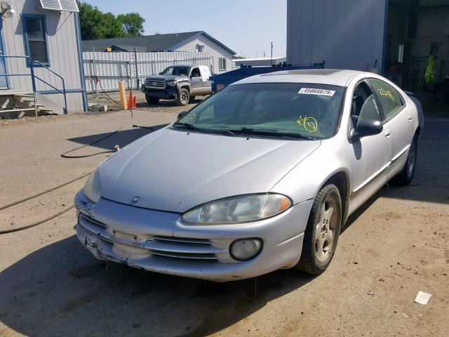 2B3HD56G42H209380 - 2002 DODGE INTREPID E SILVER photo 2