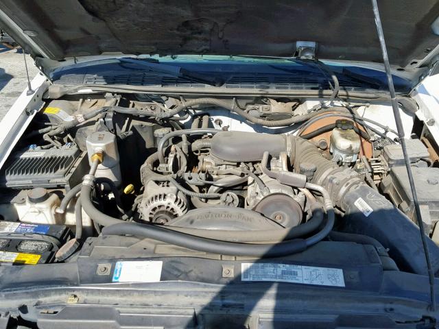 1GNDT13W5YK294338 - 2000 CHEVROLET BLAZER WHITE photo 7