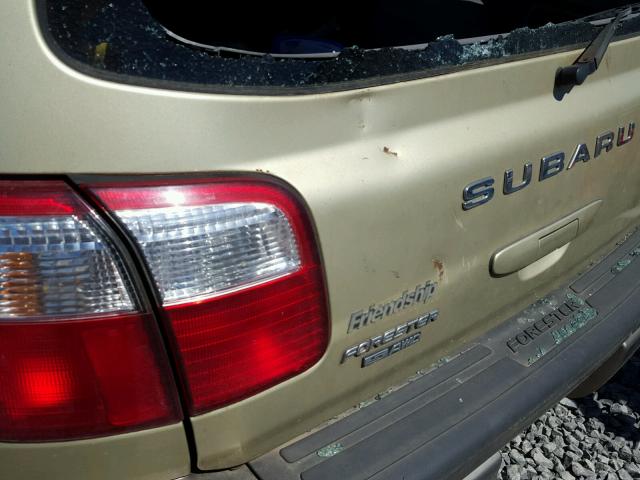 JF1SF65562H750267 - 2002 SUBARU FORESTER S GREEN photo 9