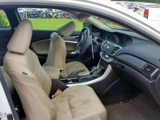 1HGCT1B32EA002255 - 2014 HONDA ACCORD LX- WHITE photo 5