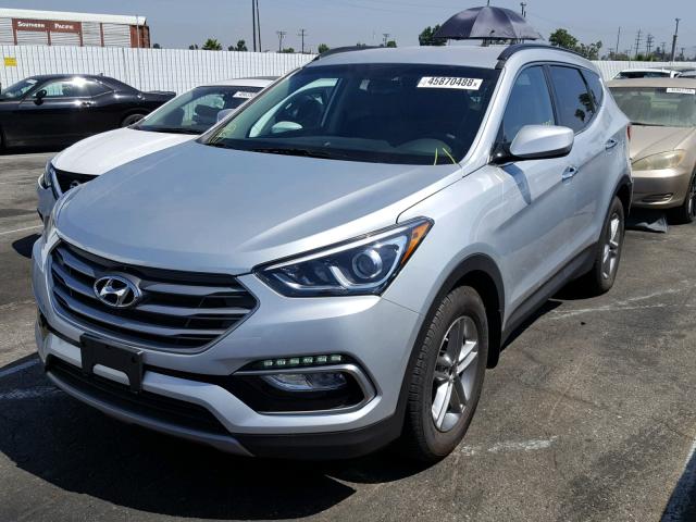 5XYZU3LBXHG497719 - 2017 HYUNDAI SANTA FE S SILVER photo 2