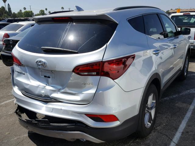 5XYZU3LBXHG497719 - 2017 HYUNDAI SANTA FE S SILVER photo 4