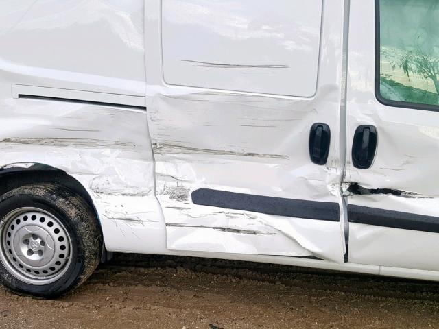 ZFBERFAB8J6L29691 - 2018 RAM PROMASTER 白色 照片 9