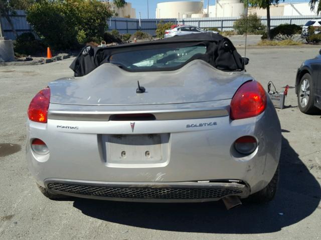 1G2MC35B78Y123669 - 2008 PONTIAC SOLSTICE SILVER photo 6