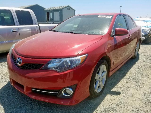 4T1BF1FK3CU593691 - 2012 TOYOTA CAMRY BASE RED photo 2