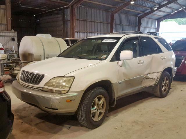 JTJGF10U710103548 - 2001 LEXUS RX 300 WHITE photo 2