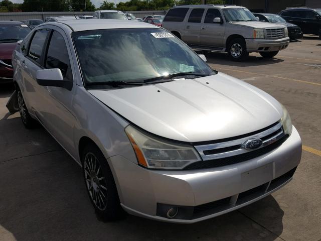 1FAHP36N89W207657 - 2009 FORD FOCUS SES SILVER photo 1