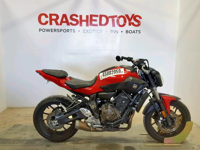 JYARM06E4HA011812 - 2017 YAMAHA FZ07 RED photo 1