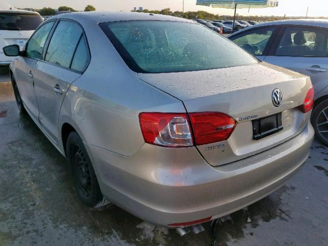 3VW2K7AJ9EM251412 - 2014 VOLKSWAGEN JETTA BASE SILVER photo 3