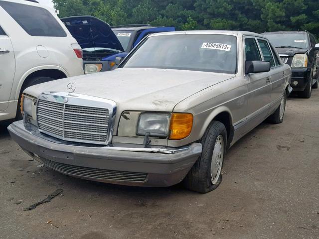 WDBCA35D2JA384705 - 1988 MERCEDES-BENZ 420 SEL GOLD photo 2