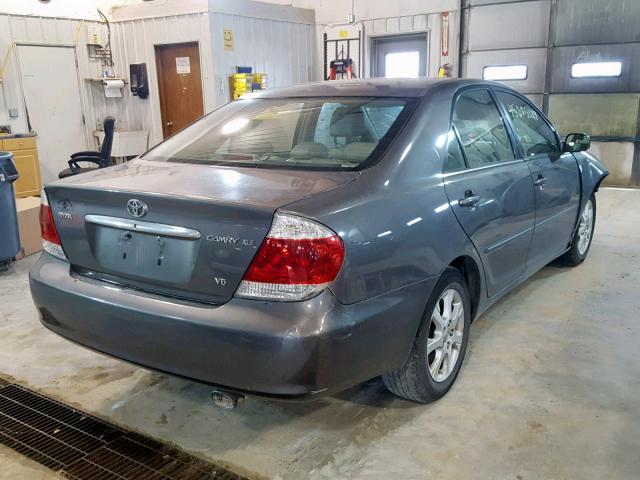 4T1BF30K95U607553 - 2005 TOYOTA CAMRY LE SILVER photo 4