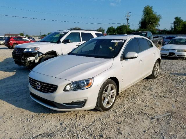 YV140MFB5F2304336 - 2015 VOLVO S60 PREMIE WHITE photo 2