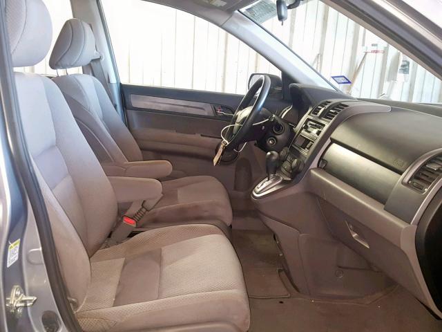 JHLRE38338C005859 - 2008 HONDA CR-V LX SILVER photo 5