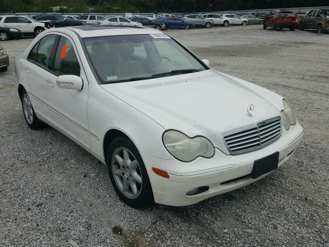 WDBRF61J14F448264 - 2004 MERCEDES-BENZ C 240 WHITE photo 1