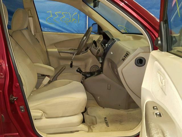 KM8JM12B46U435923 - 2006 HYUNDAI TUCSON GL RED photo 5