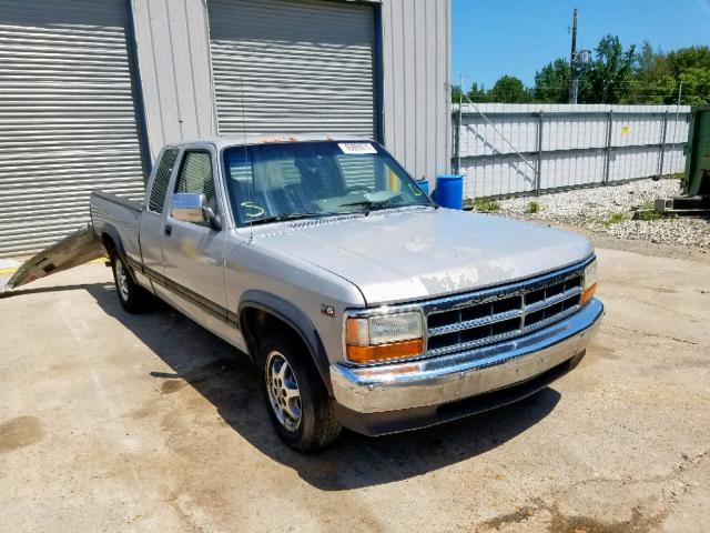 1B7GL23X7TS568975 - 1996 DODGE DAKOTA SILVER photo 1