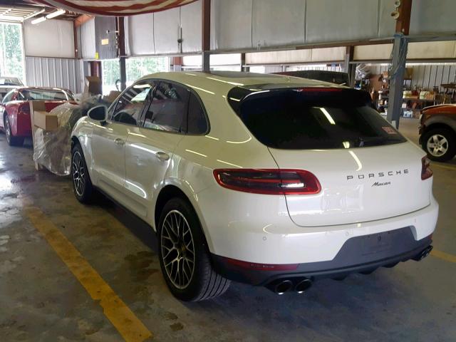 WP1AA2A55JLB15862 - 2018 PORSCHE MACAN WHITE photo 3