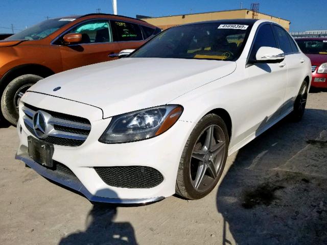 55SWF4KB6FU026660 - 2015 MERCEDES-BENZ C 300 4MAT WHITE photo 2