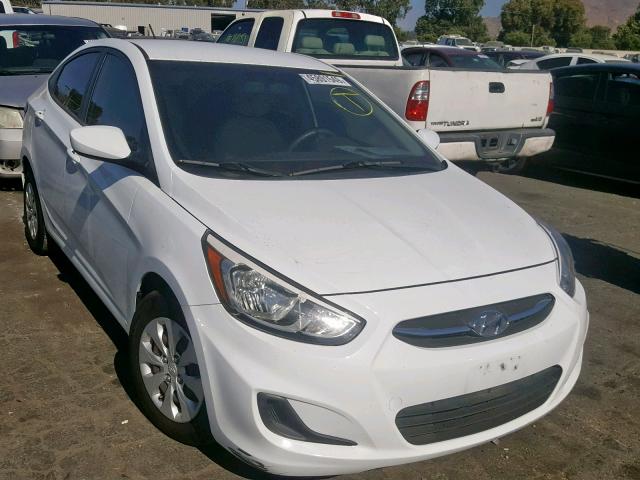 KMHCT4AE6GU991578 - 2016 HYUNDAI ACCENT SE WHITE photo 1