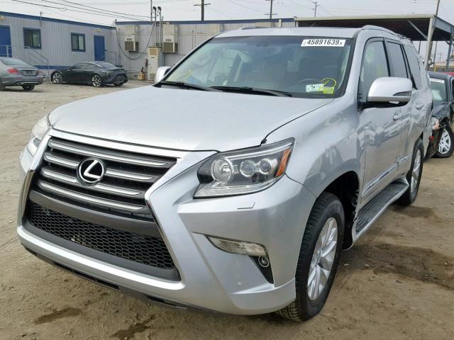 JTJBM7FX3J5204268 - 2018 LEXUS GX SILVER photo 2