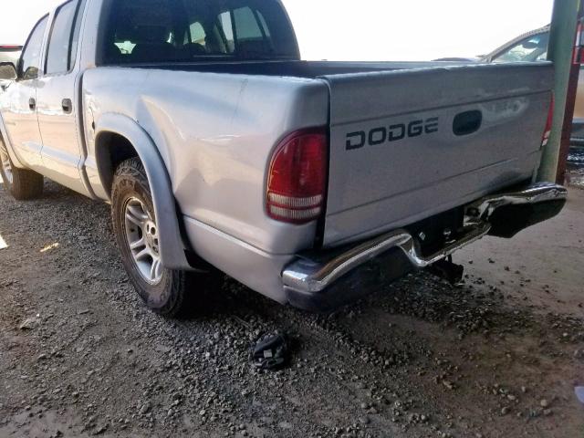 1B7HL48N22S507197 - 2002 DODGE DAKOTA QUA SILVER photo 9