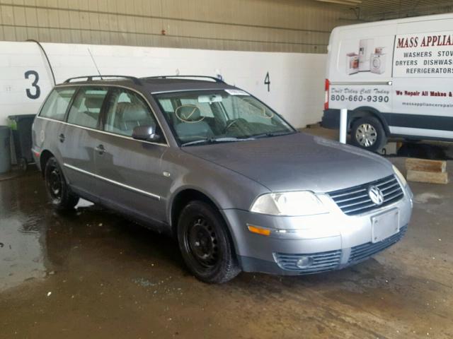 WVWVD63B23E465638 - 2003 VOLKSWAGEN PASSAT GLS SILVER photo 1