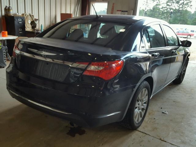 1C3CCBABXCN289674 - 2012 CHRYSLER 200 LX BLACK photo 4