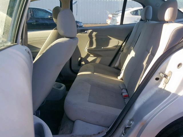 1G1AK52F057655246 - 2005 CHEVROLET COBALT SILVER photo 6