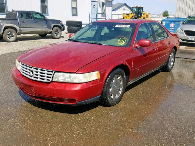 1G6KS54Y3WU922931 - 1998 CADILLAC SEVILLE SL RED photo 2