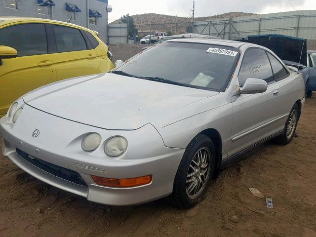 JH4DC4469YS007199 - 2000 ACURA INTEGRA GS SILVER photo 2