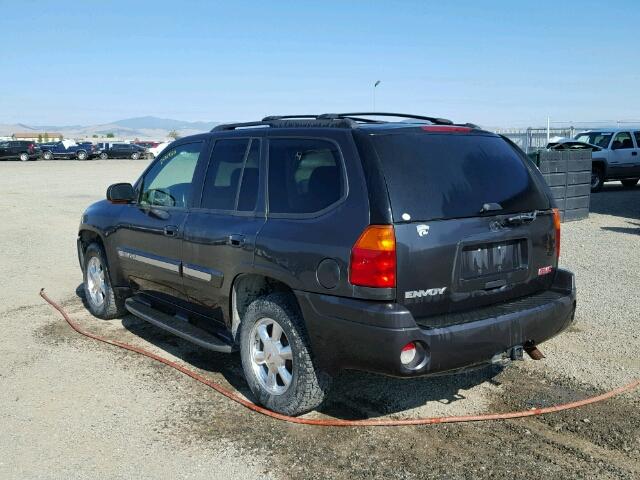 1GKDT13S032150747 - 2003 GMC ENVOY BLACK photo 3