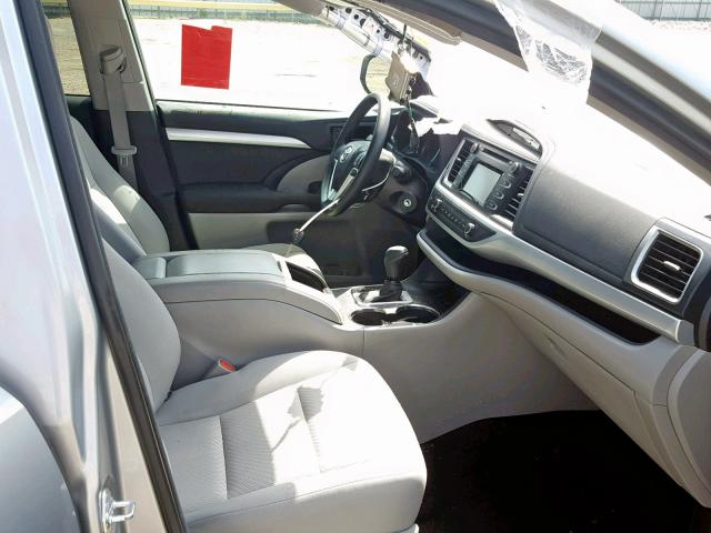 5TDBZRFH3HS458852 - 2017 TOYOTA HIGHLANDER SILVER photo 5