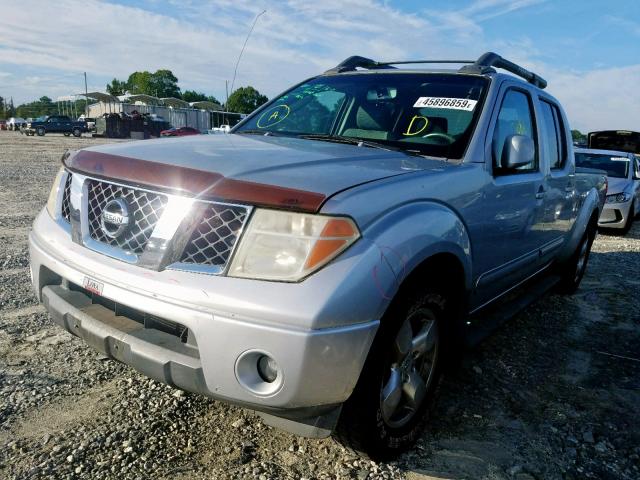 1N6AD09U07C420359 - 2007 NISSAN FRONTIER C SILVER photo 2