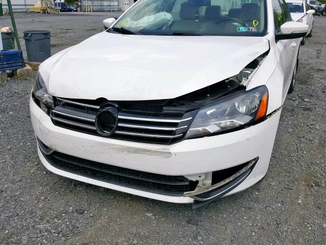 1VWBP7A36DC073428 - 2013 VOLKSWAGEN PASSAT SE WHITE photo 9