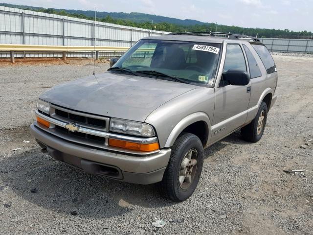 1GNCT18W1XK187807 - 1999 CHEVROLET BLAZER TAN photo 2