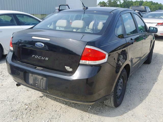 1FAHP3EN9AW256002 - 2010 FORD FOCUS S BLACK photo 4