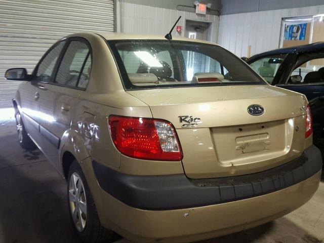 KNADE123266077729 - 2006 KIA RIO TAN photo 3