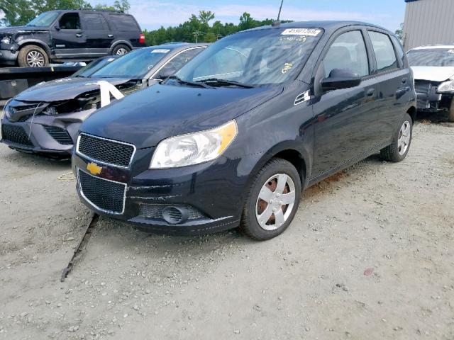 KL1TD6DE0AB049612 - 2010 CHEVROLET AVEO LS BLACK photo 2