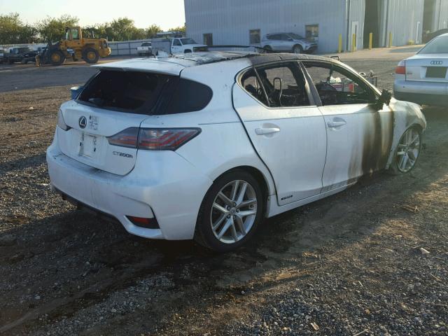 JTHKD5BHXF2223476 - 2015 LEXUS CT 200 WHITE photo 4