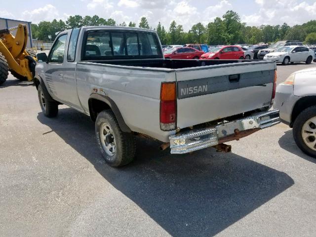 1N6HD16Y9PC369570 - 1993 NISSAN TRUCK KING SILVER photo 3