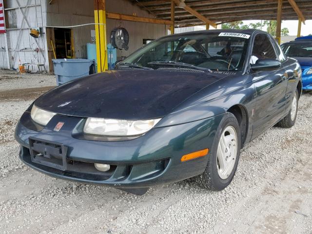 1G8ZG1276VZ100152 - 1997 SATURN SC2 GREEN photo 2