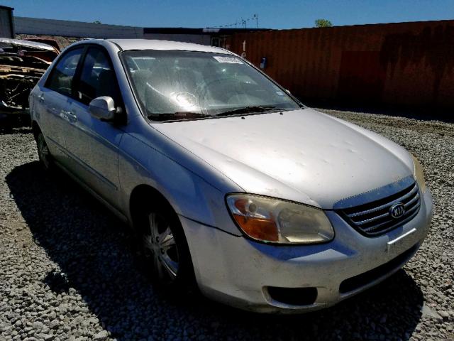 KNAFE121585541984 - 2008 KIA SPECTRA EX SILVER photo 1