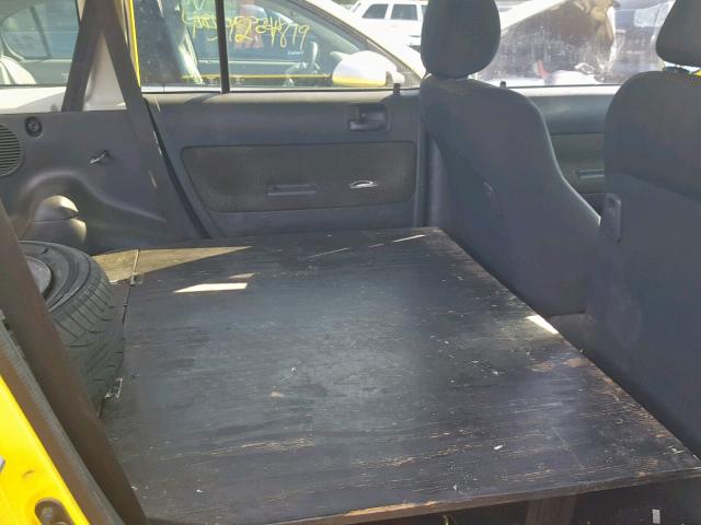 JTLKT324X54014171 - 2005 TOYOTA SCION XB 黄色 照片 6