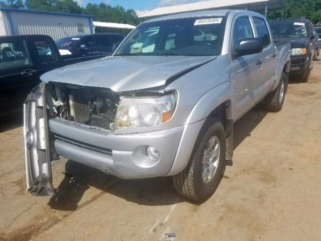 3TMJU62N69M082914 - 2009 TOYOTA TACOMA DOU SILVER photo 2