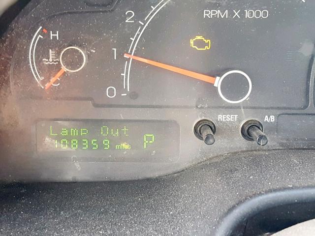 1LNHM86S25Y620089 - 2005 LINCOLN LS 白色 照片 8