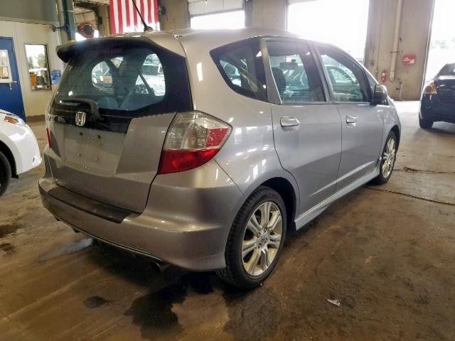 JHMGE87479S065337 - 2009 HONDA FIT SPORT GRAY photo 4