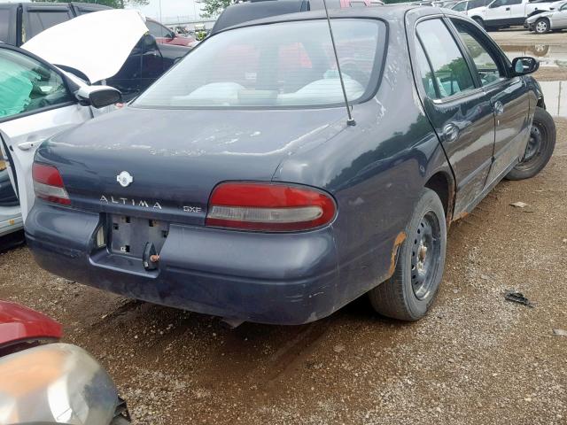 1N4BU31D9VC131763 - 1997 NISSAN ALTIMA XE GRAY photo 4