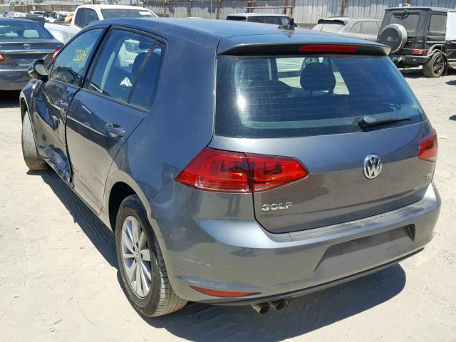 3VW117AU2HM011423 - 2017 VOLKSWAGEN GOLF S GRAY photo 3