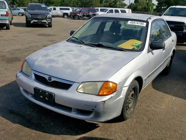 JM1BJ2229Y0266001 - 2000 MAZDA PROTEGE DX GRAY photo 2