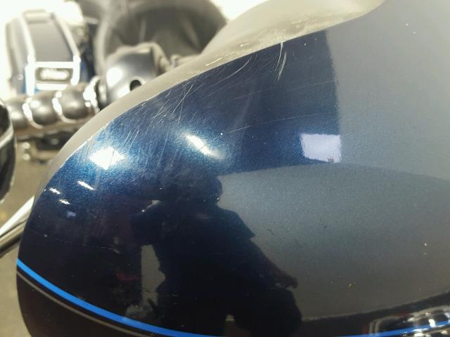 1HD1FCW152Y622438 - 2002 HARLEY-DAVIDSON FLHTCUI BLUE photo 13